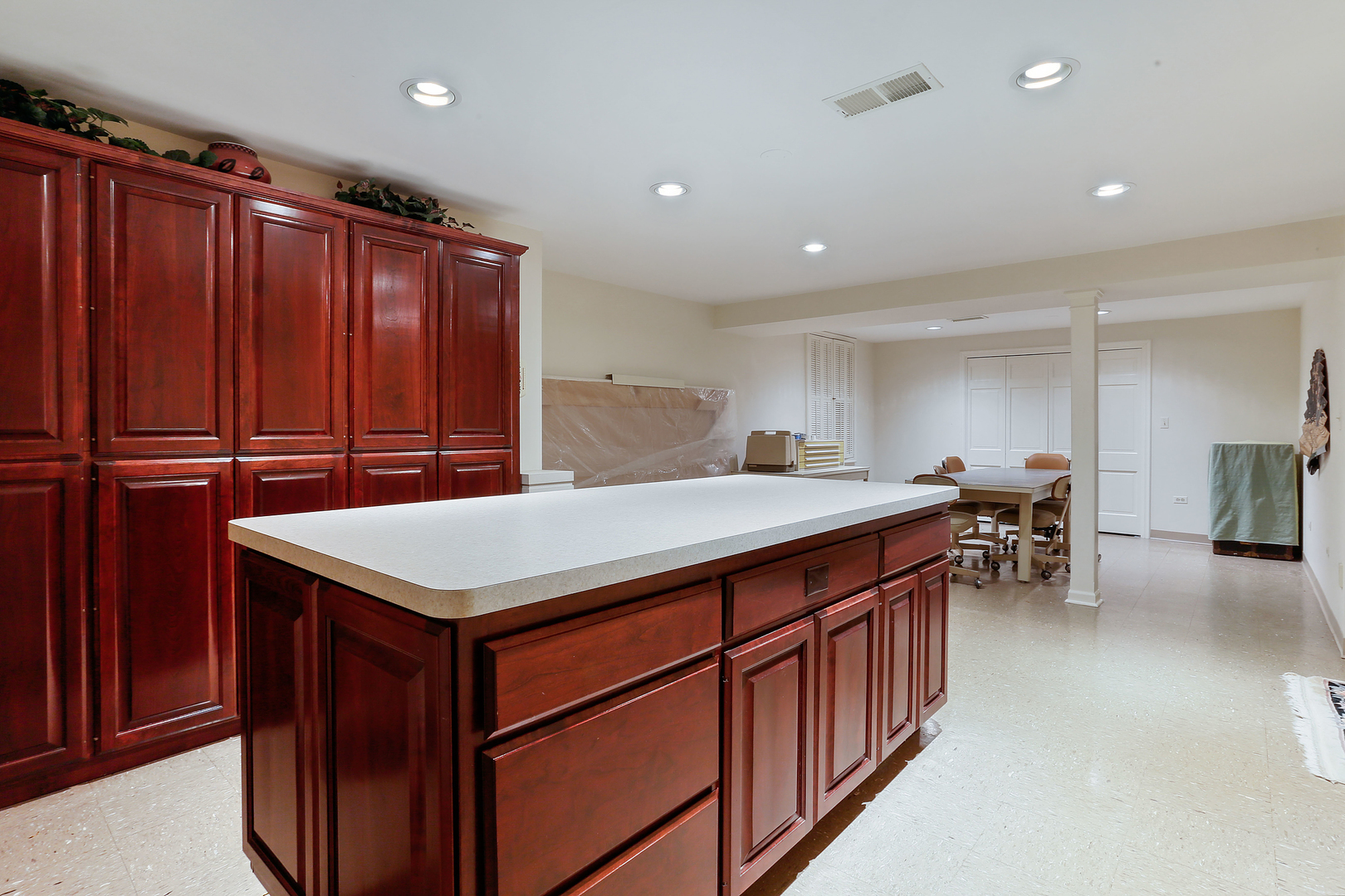 43 Ramsgate Drive Palos Park, IL 60464 - Photo 49 of 50 a kitchen with a sink cabinets and wooden floor