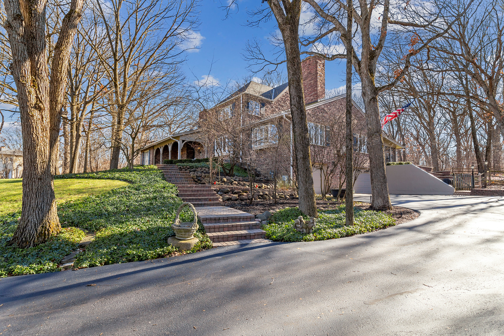 43 Ramsgate Drive Palos Park, IL 60464 - Photo 8 of 50 a front view of a house with a yard and tree s