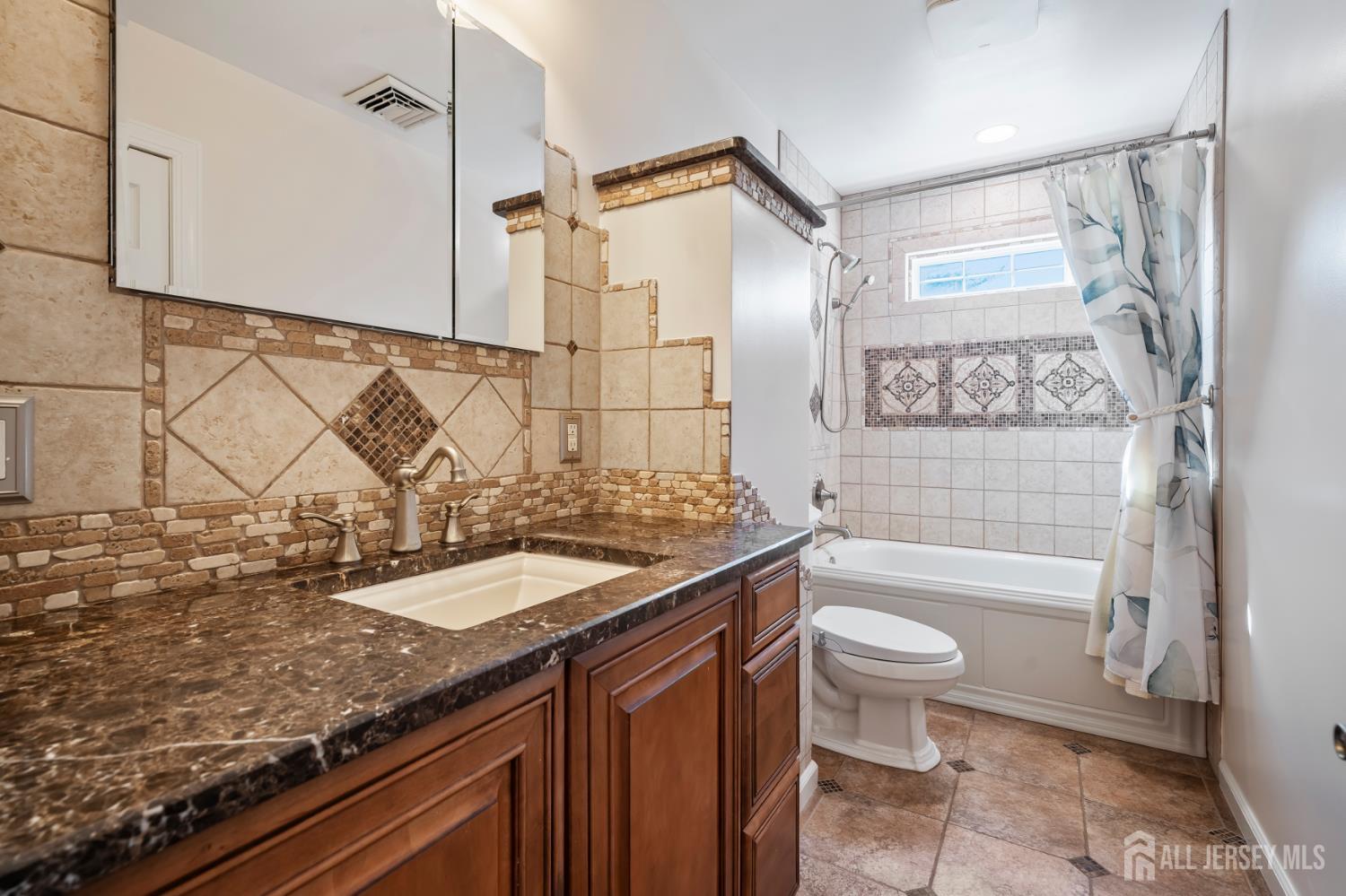 37 Winton Road East Brunswick, NJ 08816 - Photo 19 of 34