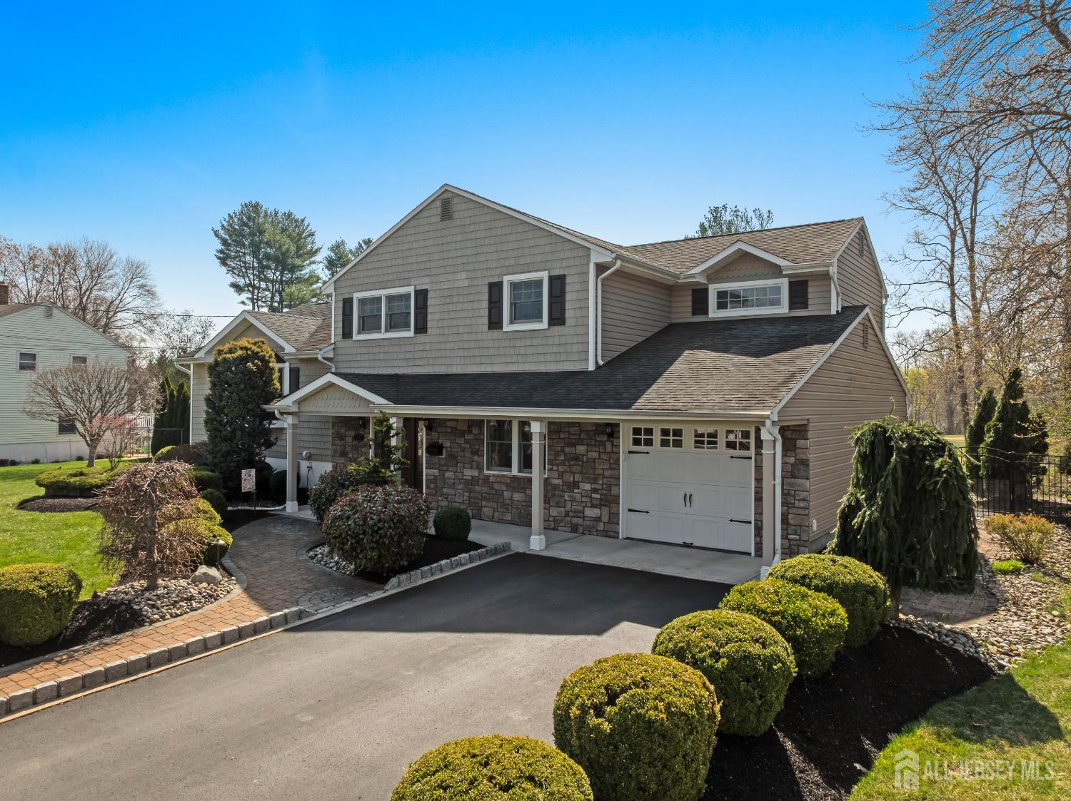 37 Winton Road East Brunswick, NJ 08816 - Photo 2 of 34