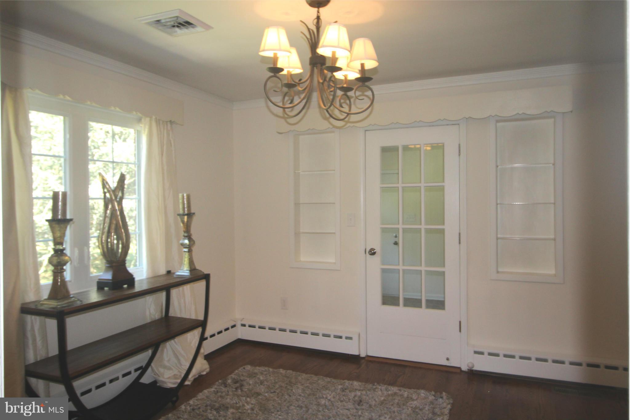 3716 Nalls Road Alexandria, VA 22309 - Photo 5 of 17 Dining Room