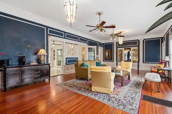 $1,249,500 | 2326 2nd Avenue East, Bradenton, FL 34208