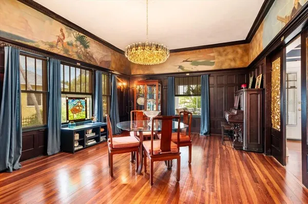 $1,249,500 | 2326 2nd Avenue East, Bradenton, FL 34208