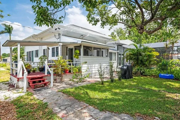$1,249,500 | 2326 2nd Avenue East, Bradenton, FL 34208