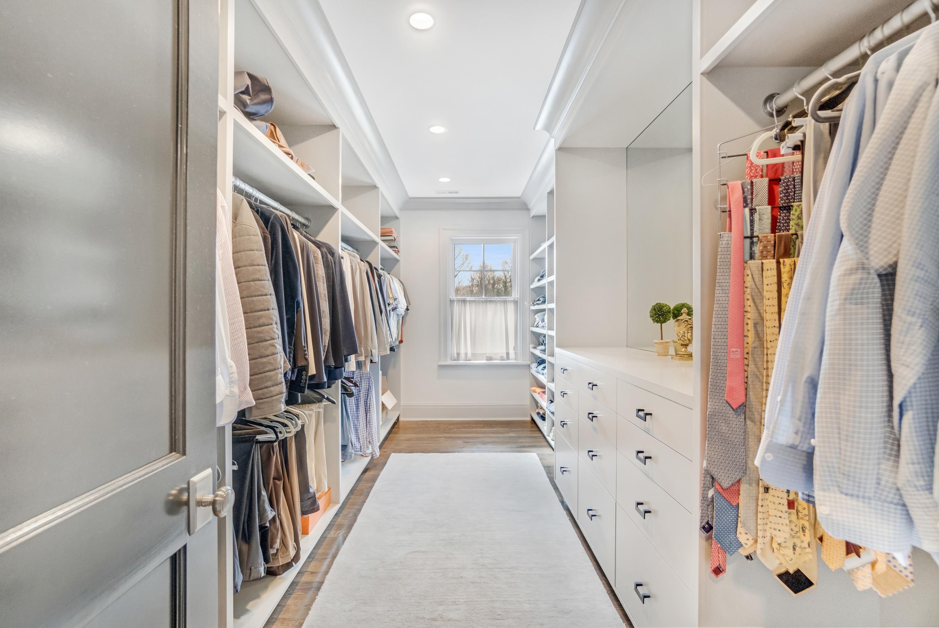 7 Turner Drive Greenwich, CT 06831 - Photo 23 of 34 a view of hallway with stairs