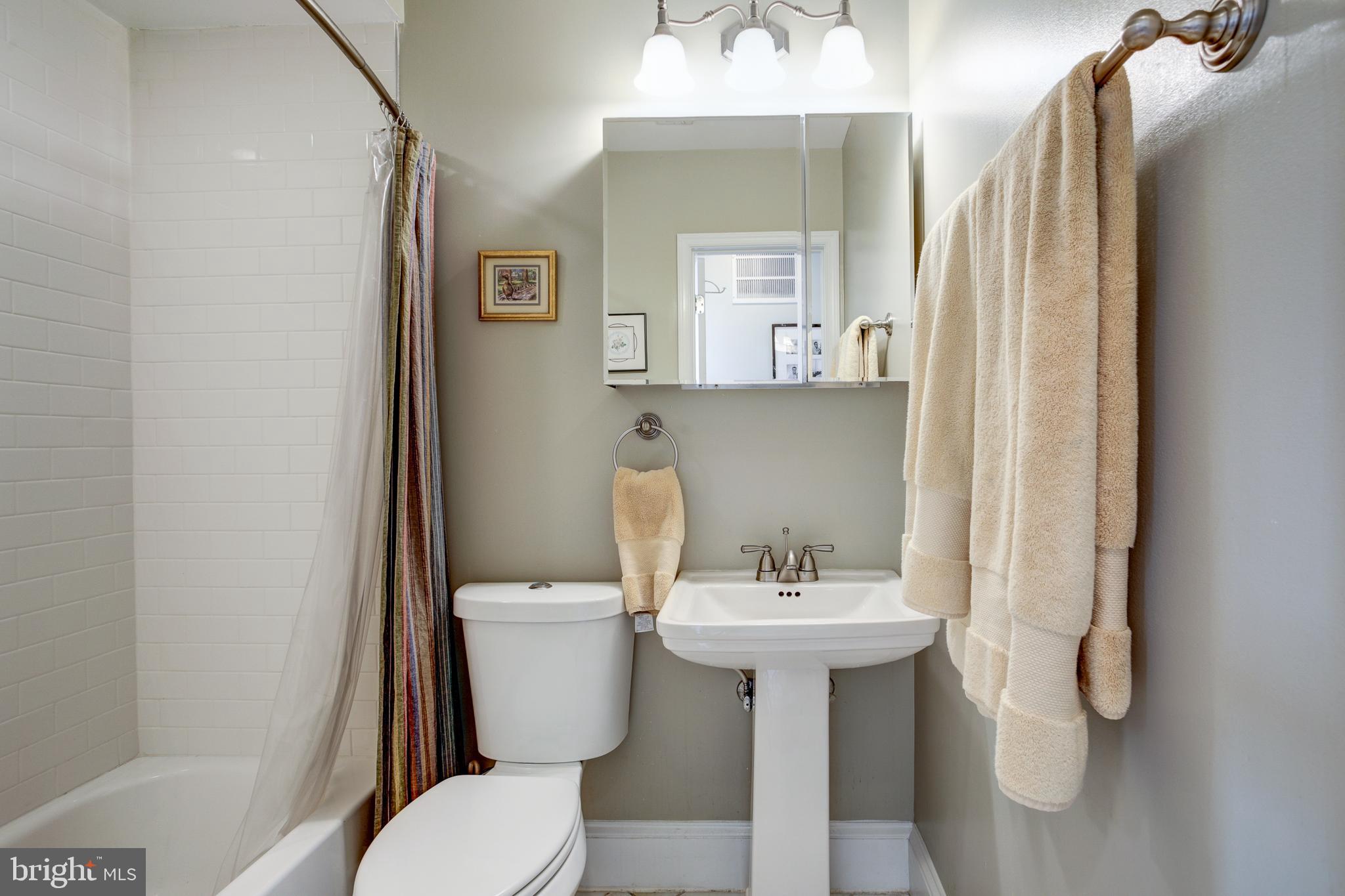 717 K Street Northeast Washington, DC 20002 - Photo 30 of 43