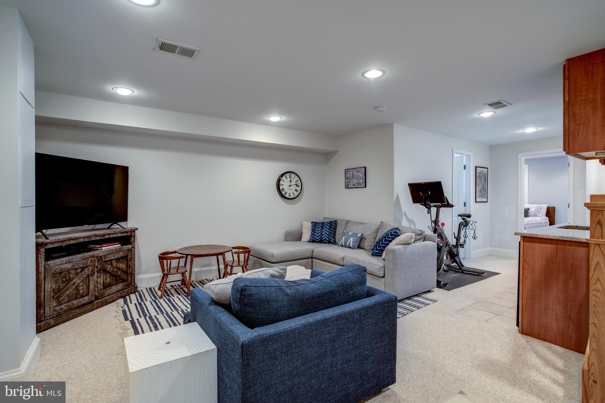 717 K Street Northeast Washington, DC 20002 - Photo 33 of 43