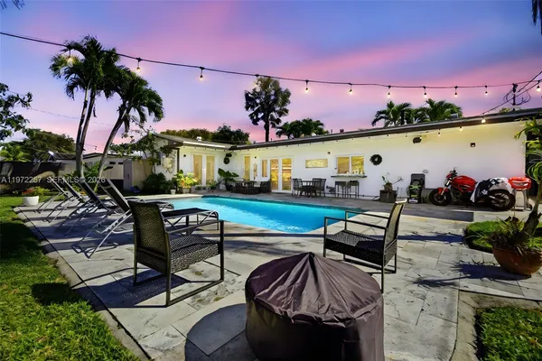 $6,850 | 1871 Northeast 186th Street, North Miami Beach, FL 33179