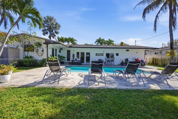 $6,850 | 1871 Northeast 186th Street, North Miami Beach, FL 33179