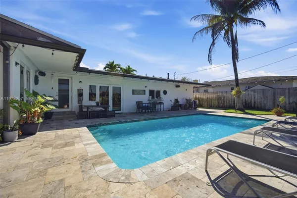 $6,850 | 1871 Northeast 186th Street, North Miami Beach, FL 33179