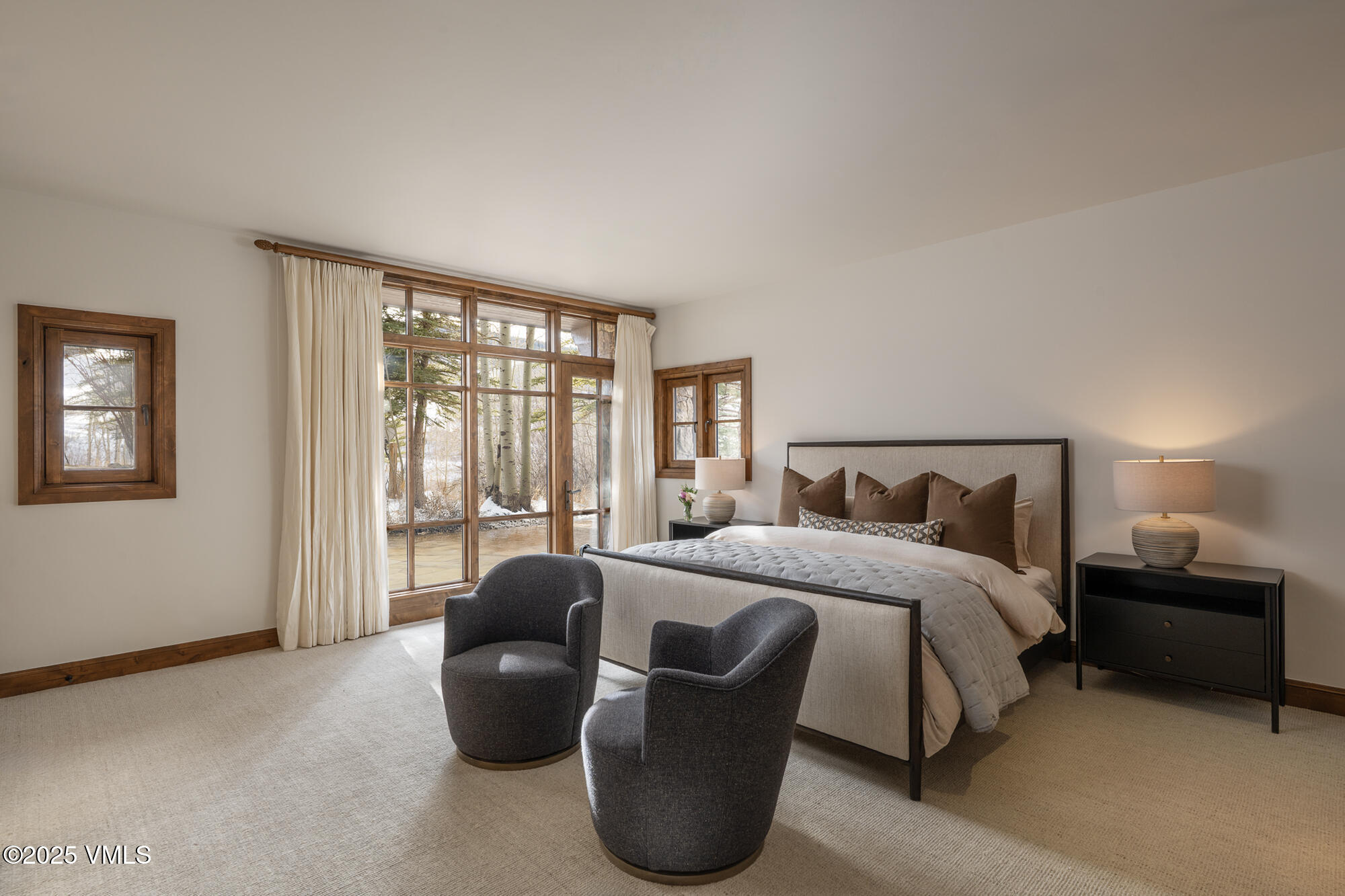 1094 Riva Glen Vail, CO 81657 - Photo 10 of 29 SFB_9178