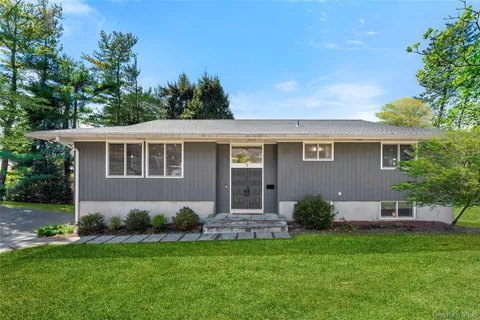 $1,600,000 | 7 Dogwood Lane, Irvington, NY 10533