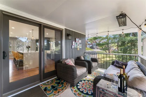 $1,600,000 | 7 Dogwood Lane, Irvington, NY 10533