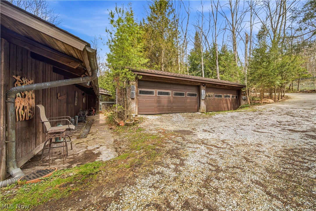 13610 Sperry Road Novelty, OH 44072 - Photo 20 of 42