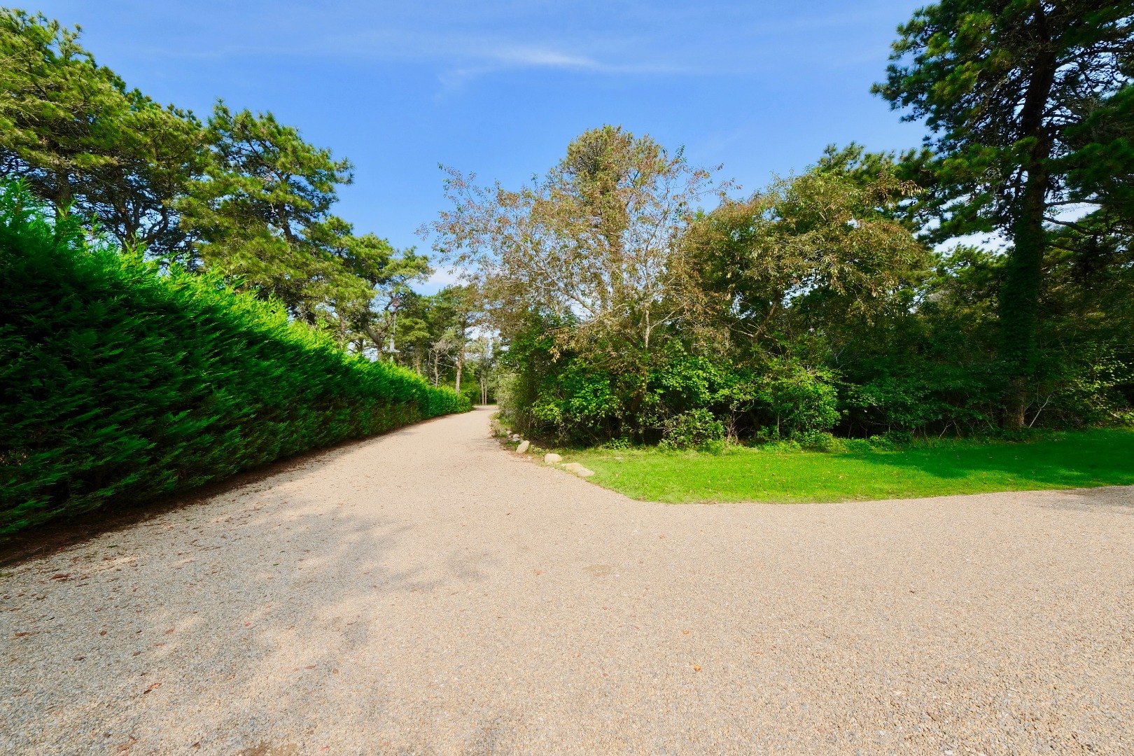 33 Brewster Road Nantucket, MA 02554 - Photo 3 of 55 Gallery Image 3