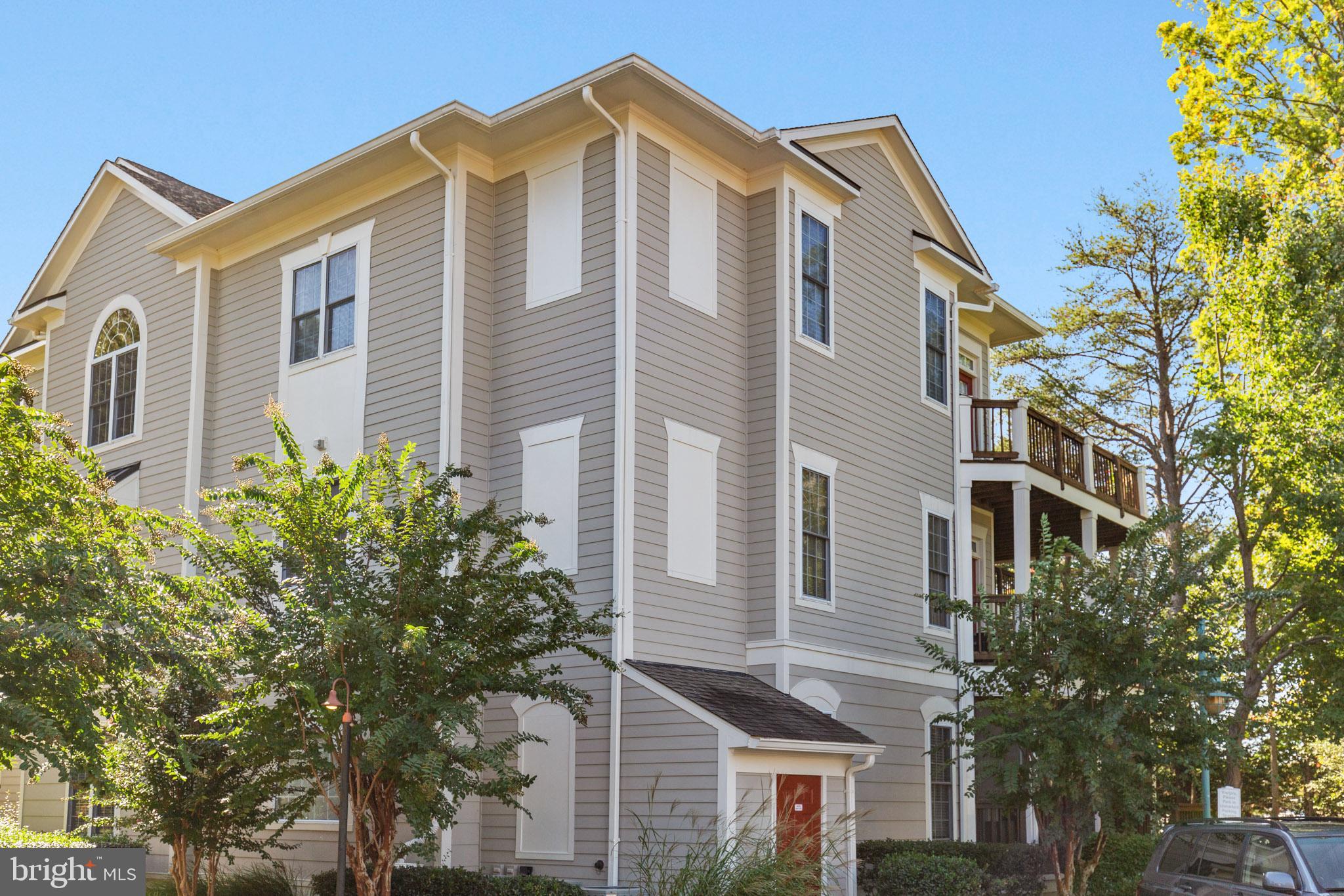 605 Runabout Loop Solomons, MD 20688 - Photo 1 of 31 Overlook bulding