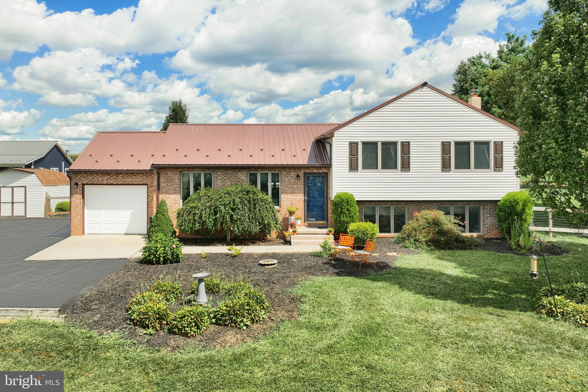 13699 Rambo Road Felton, PA 17322 - Photo 5 of 54