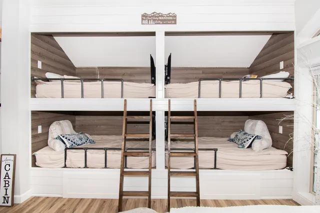 $324,900 | 2008 East Riverside Drive, Warsaw, IN 46582