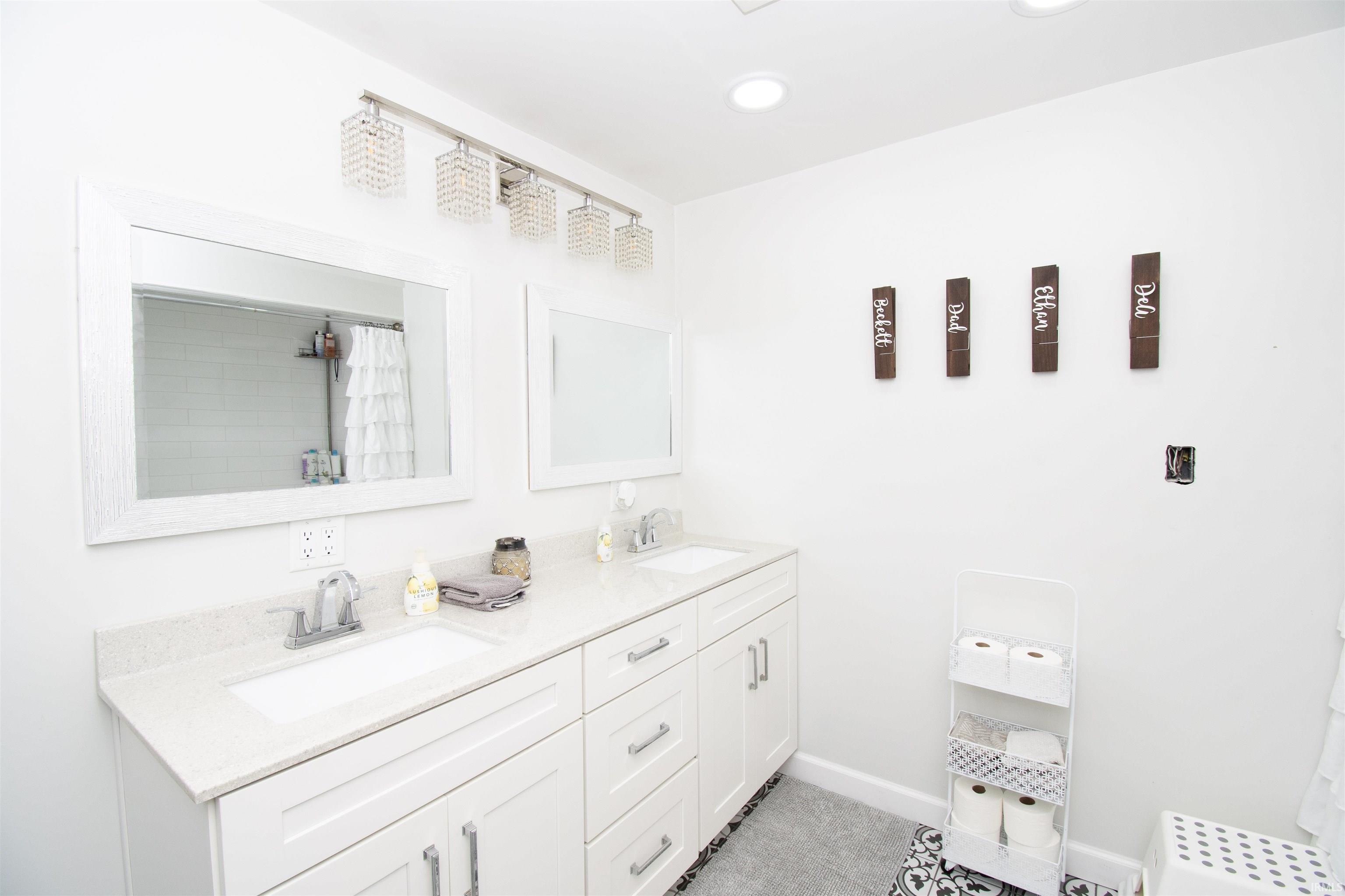 2008 East Riverside Drive Warsaw, IN 46582 - Photo 19 of 34