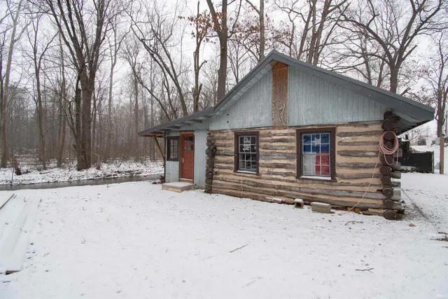 $324,900 | 2008 East Riverside Drive, Warsaw, IN 46582