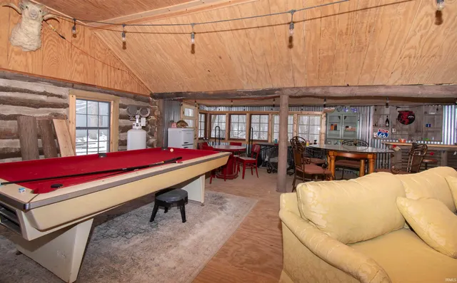 $324,900 | 2008 East Riverside Drive, Warsaw, IN 46582