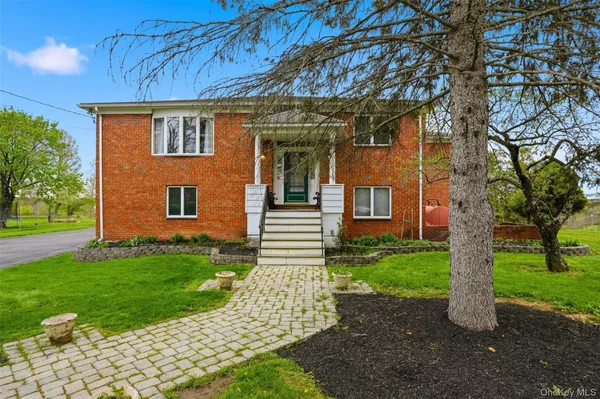 $799,999 | 226 Wallkill Road, Walden, NY 12586
