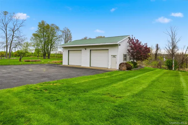 $799,999 | 226 Wallkill Road, Walden, NY 12586