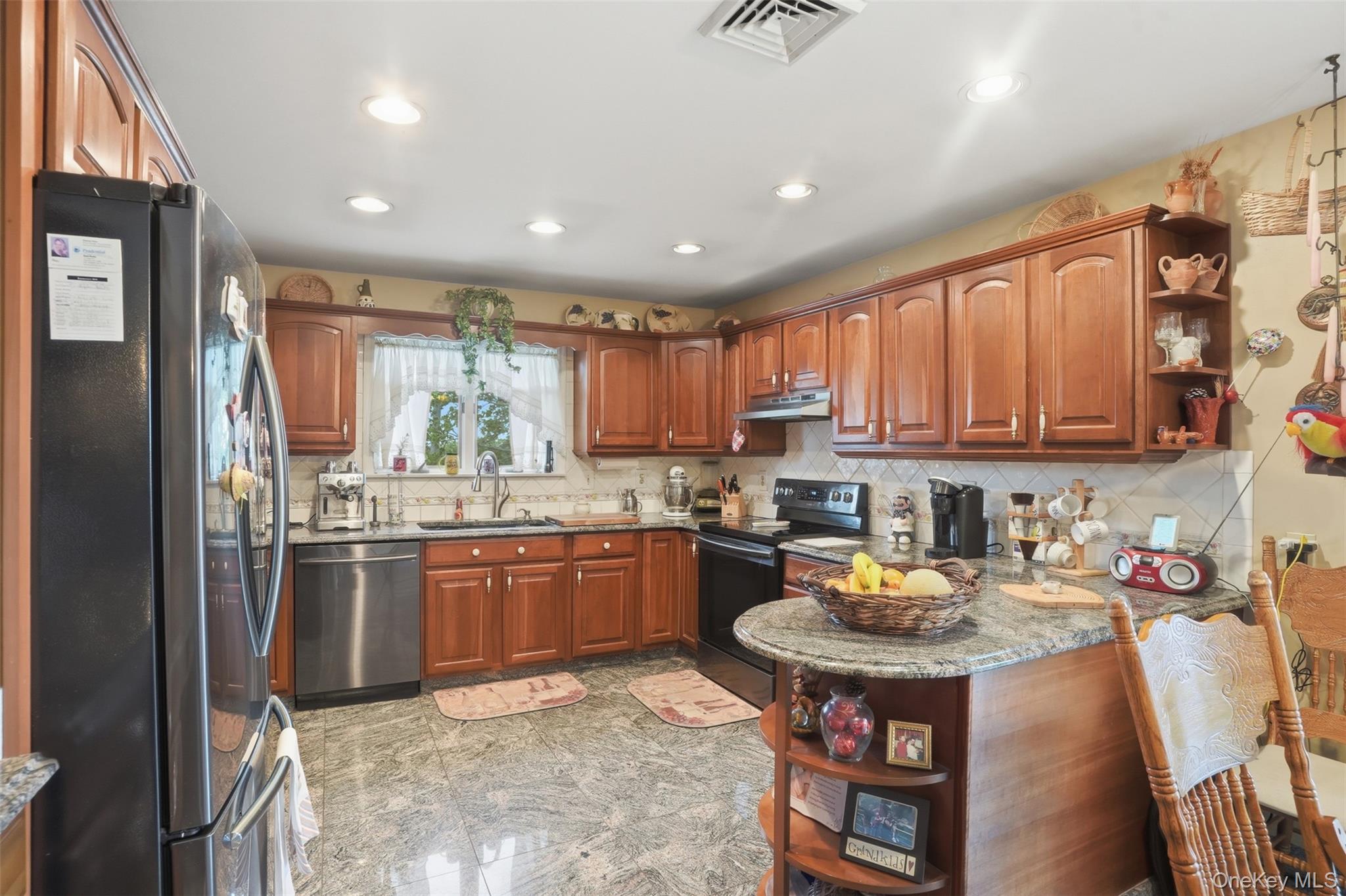 226 Wallkill Road Walden, NY 12586 - Photo 4 of 45