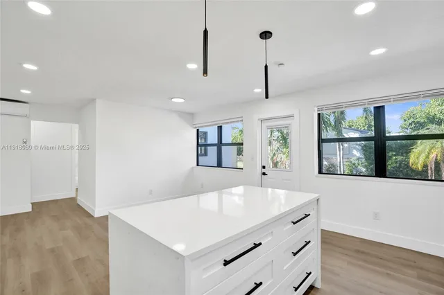 $549,000 | 1302 South 22nd Court, Hollywood, FL 33020