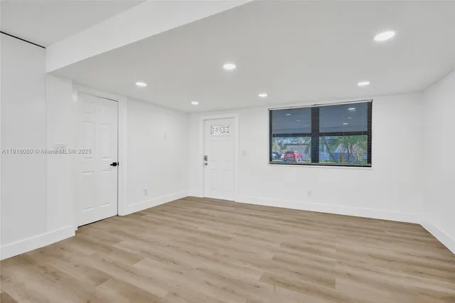 $549,000 | 1302 South 22nd Court, Hollywood, FL 33020