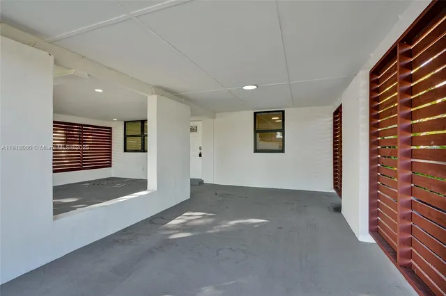 $549,000 | 1302 South 22nd Court, Hollywood, FL 33020