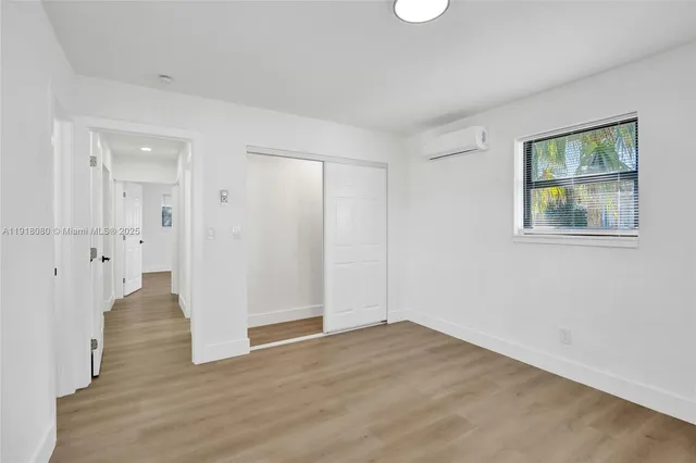 $549,000 | 1302 South 22nd Court, Hollywood, FL 33020