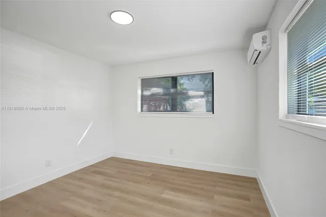 $549,000 | 1302 South 22nd Court, Hollywood, FL 33020