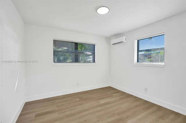 $549,000 | 1302 South 22nd Court, Hollywood, FL 33020