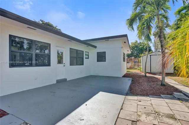 $549,000 | 1302 South 22nd Court, Hollywood, FL 33020