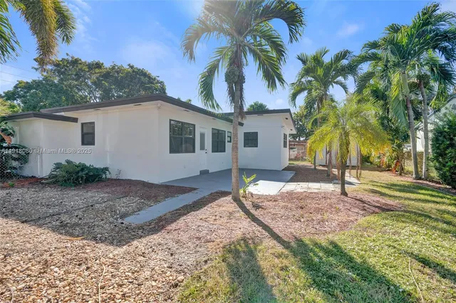 $549,000 | 1302 South 22nd Court, Hollywood, FL 33020