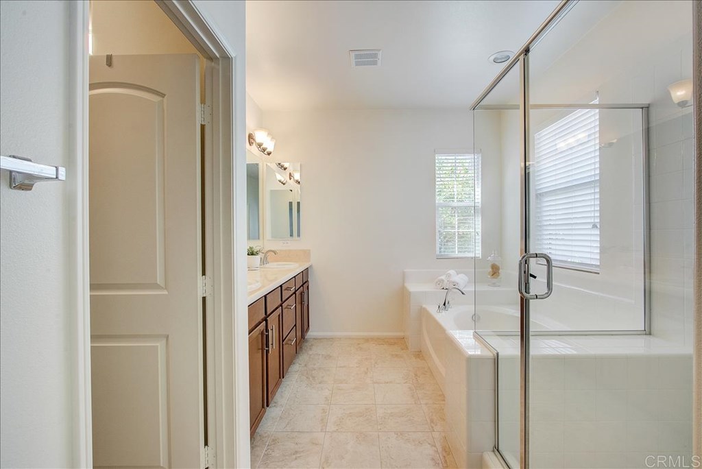 3449 Filoli Circle Carlsbad, CA 92009 - Photo 19 of 35