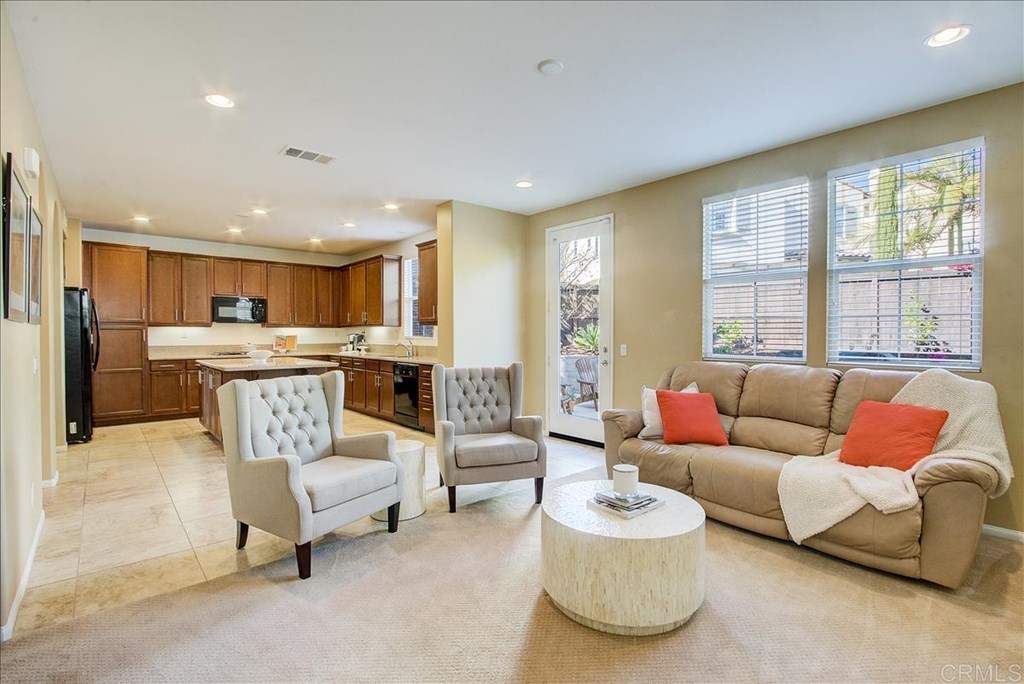 3449 Filoli Circle Carlsbad, CA 92009 - Photo 4 of 35