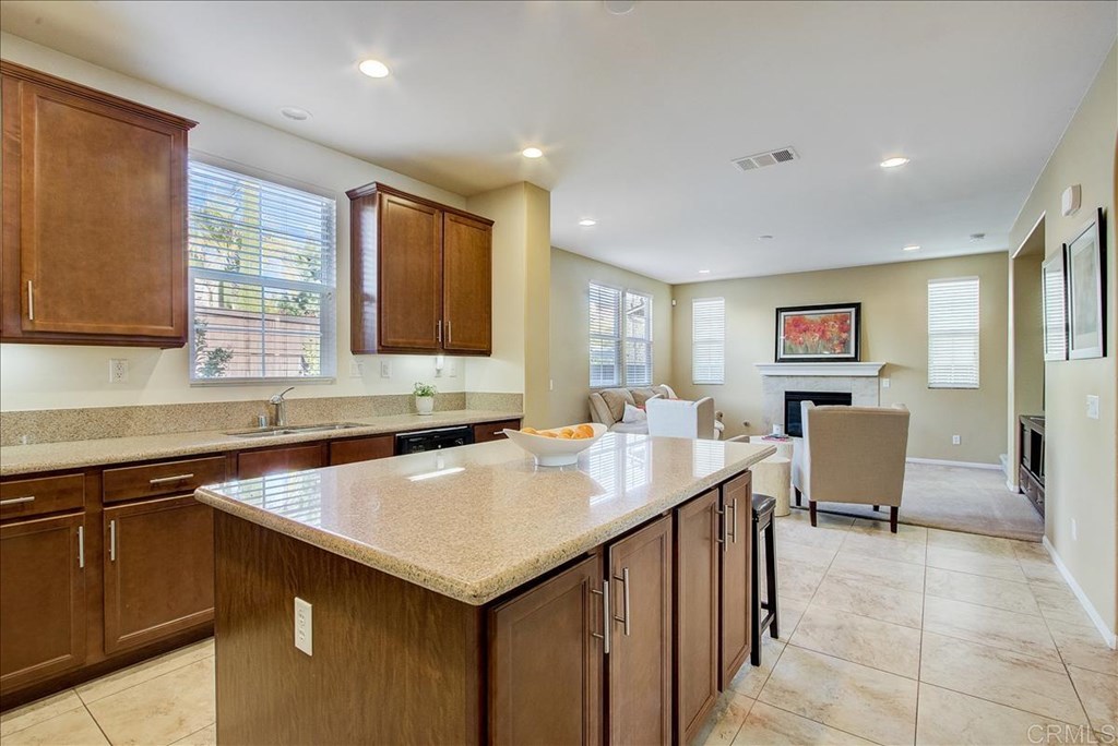 3449 Filoli Circle Carlsbad, CA 92009 - Photo 8 of 35