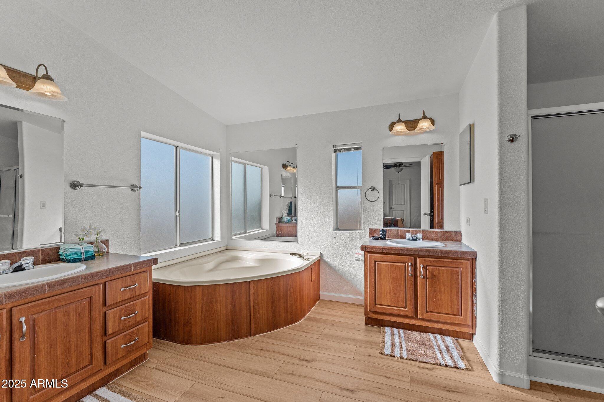 25980 Ghost Town Road Congress, AZ 85332 - Photo 20 of 32 Master Bathroom