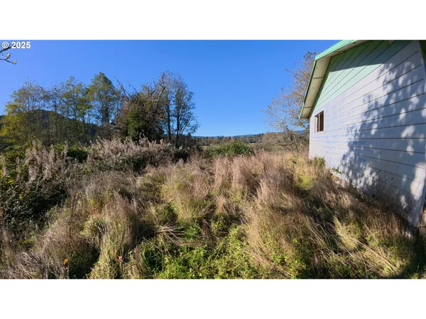 $795,000 | 105 East Valley Road, Skamokawa, WA 98647