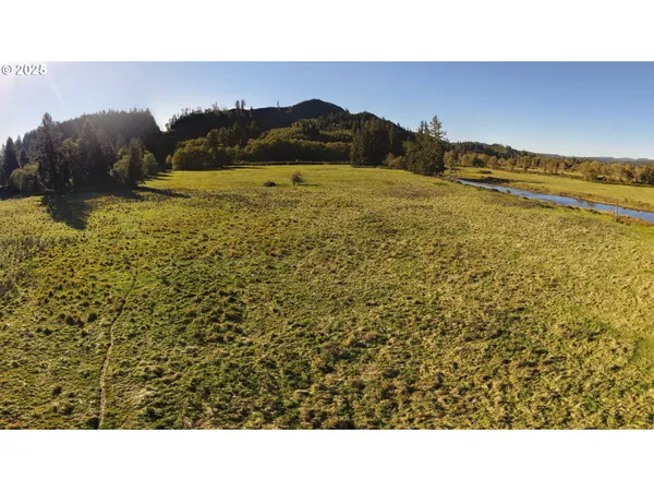 $795,000 | 105 East Valley Road, Skamokawa, WA 98647