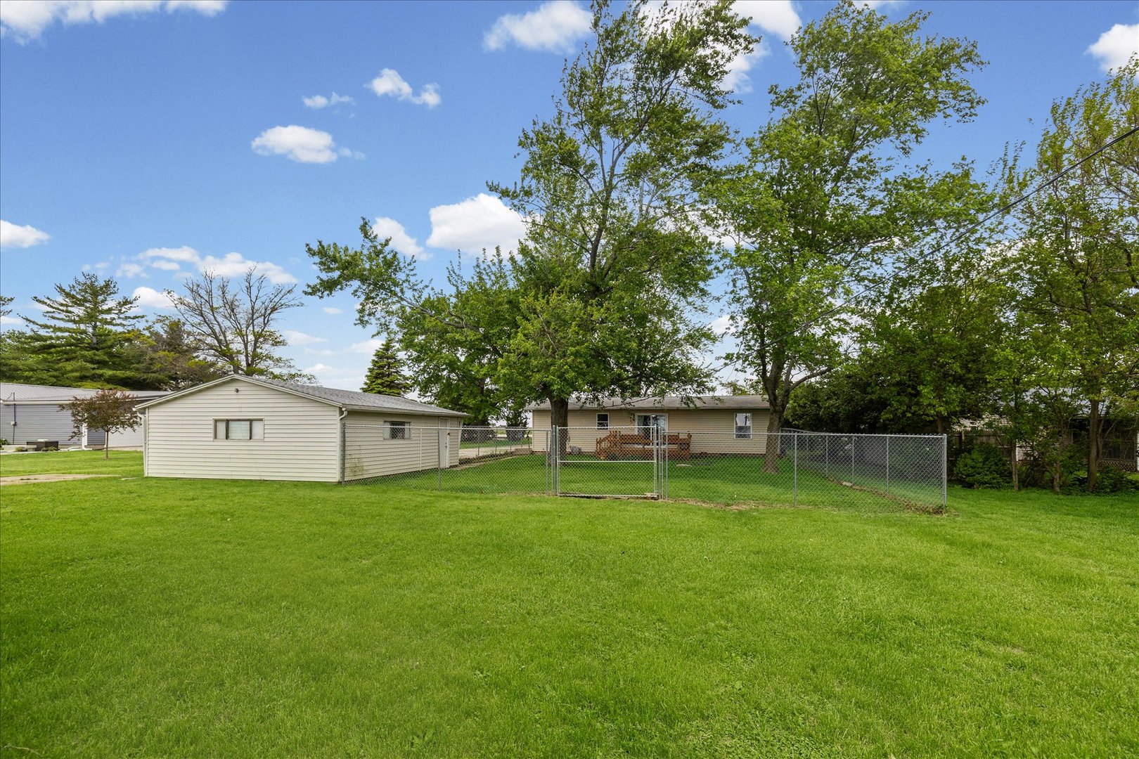5816 North Route 48 Decatur, IL 62526 - Photo 30 of 31