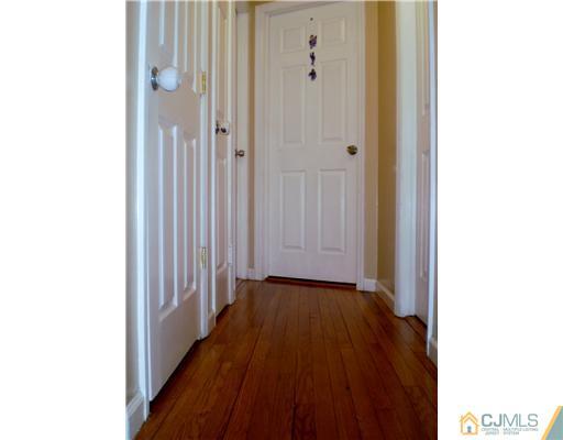 118 Tunison Road New Brunswick, NJ 08901 - Photo 8 of 8 Gallery Image 8