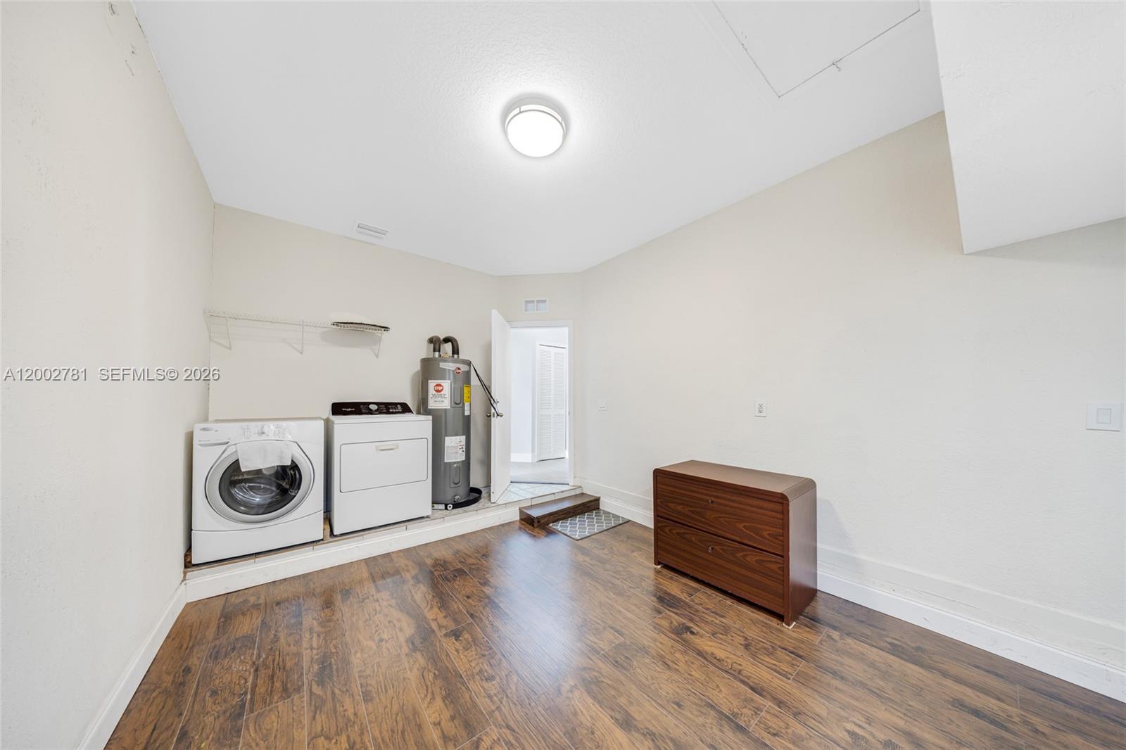 7972 Northwest 198th Street Hialeah, FL 33015 - Photo 37 of 42