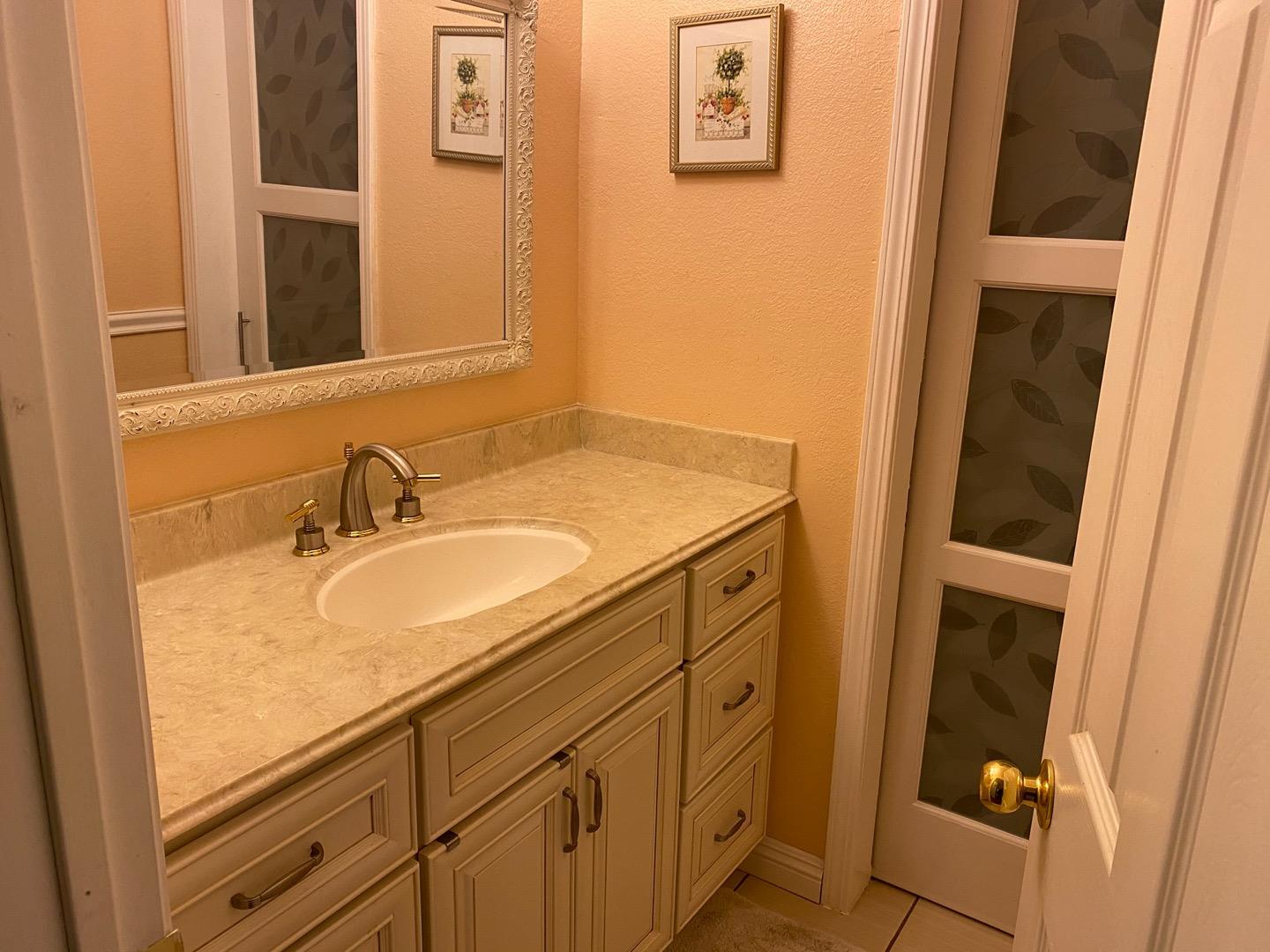 191 Kenbrook Circle San Jose, CA 95111 - Photo 3 of 9