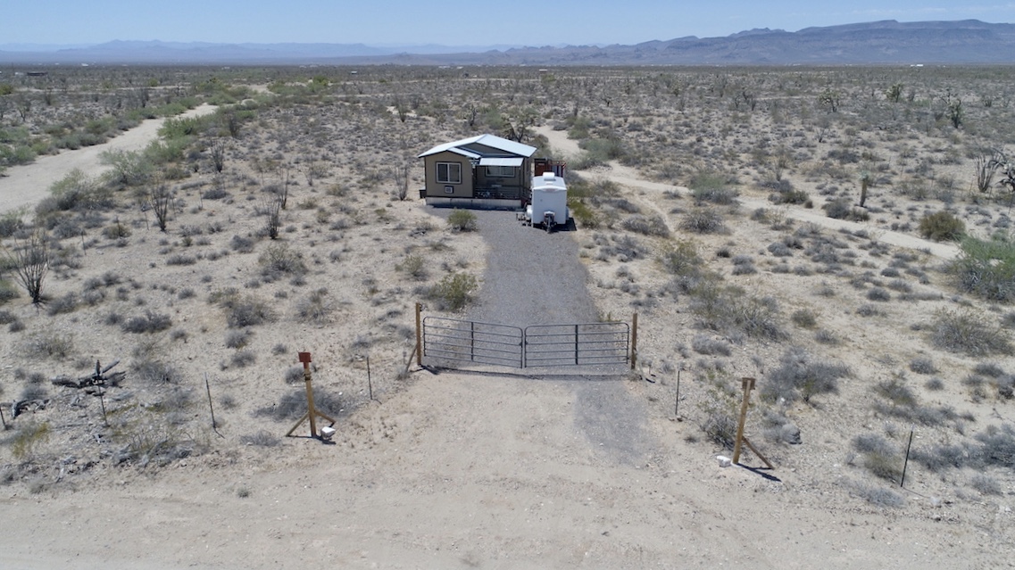 245-19-158a Desert View Road Yucca, AZ 86438 - Photo 2 of 17