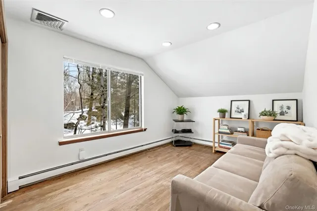 $1,299,999 | 114 Old Lyme Road, Chappaqua, NY 10514