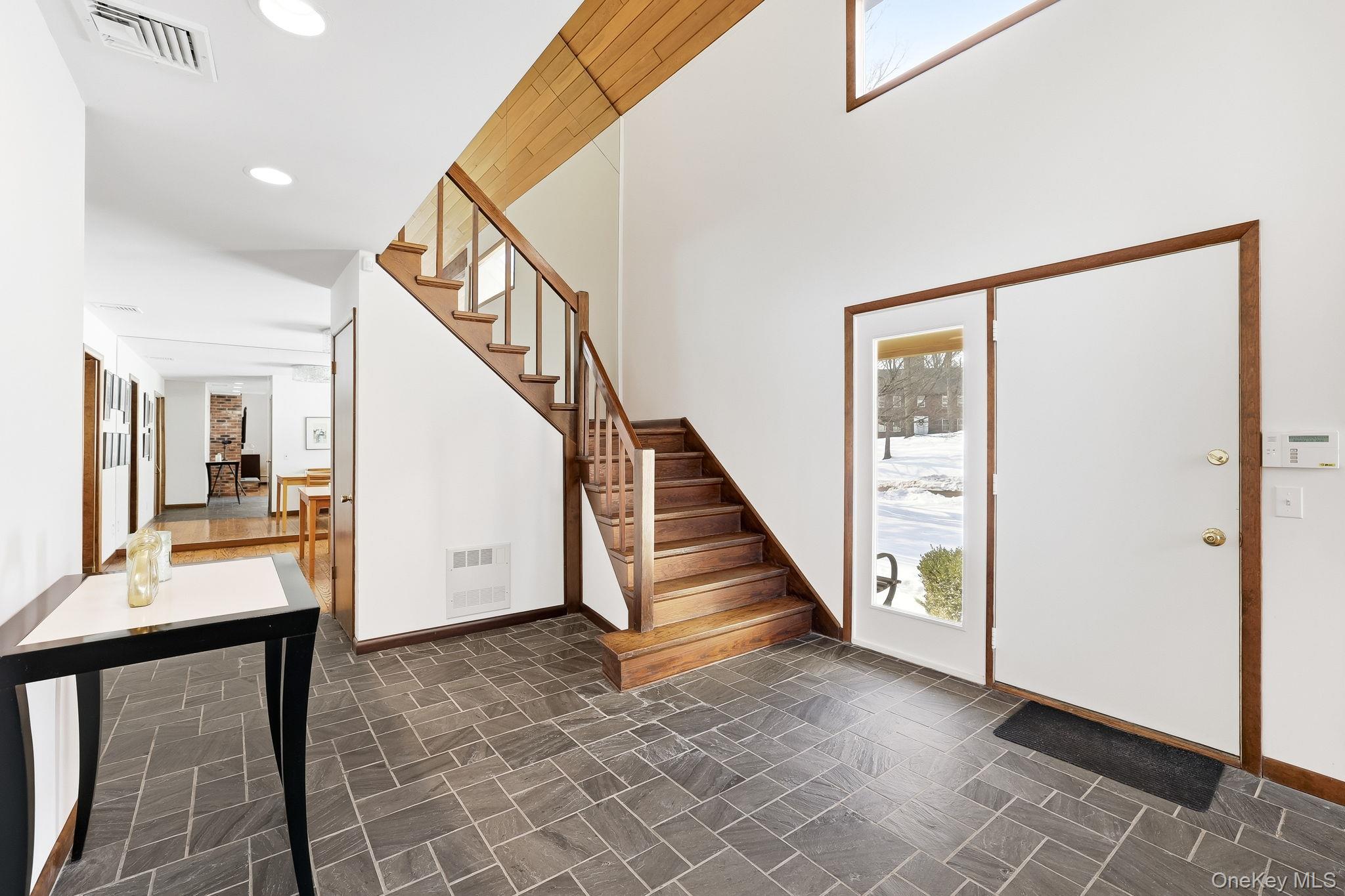 114 Old Lyme Road Chappaqua, NY 10514 - Photo 3 of 30