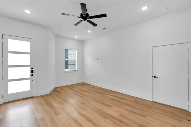 $1,996 | 1425 B Forward Drive, Little Elm, TX 75068